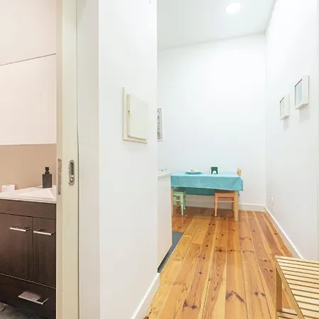 Apartment Houze In Alcantara Lissabon